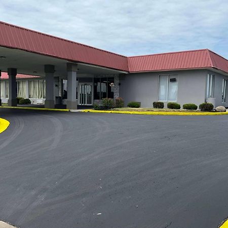 Days Inn & Suites By Wyndham Springfield Oh Екстериор снимка
