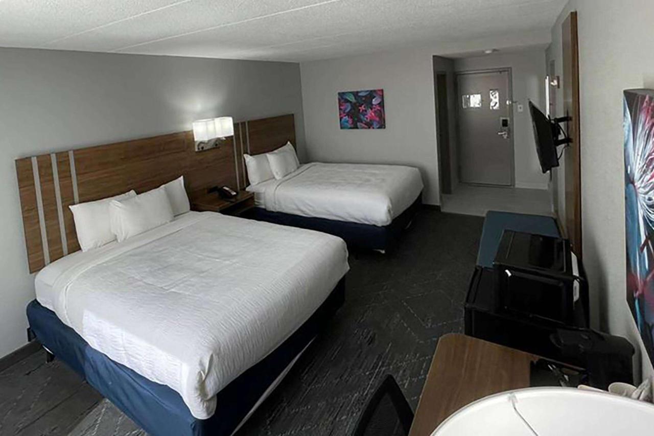 Days Inn & Suites By Wyndham Springfield Oh Екстериор снимка
